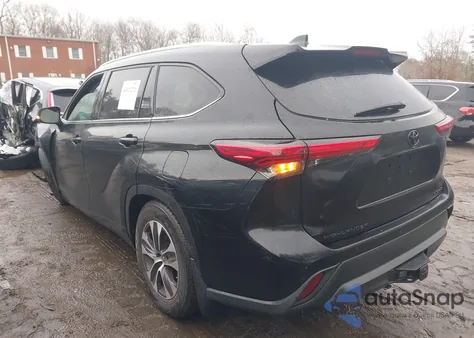 2021 Toyota Highlander Xle from USA, damaged, VIN 5TDGZRBHXMS140037